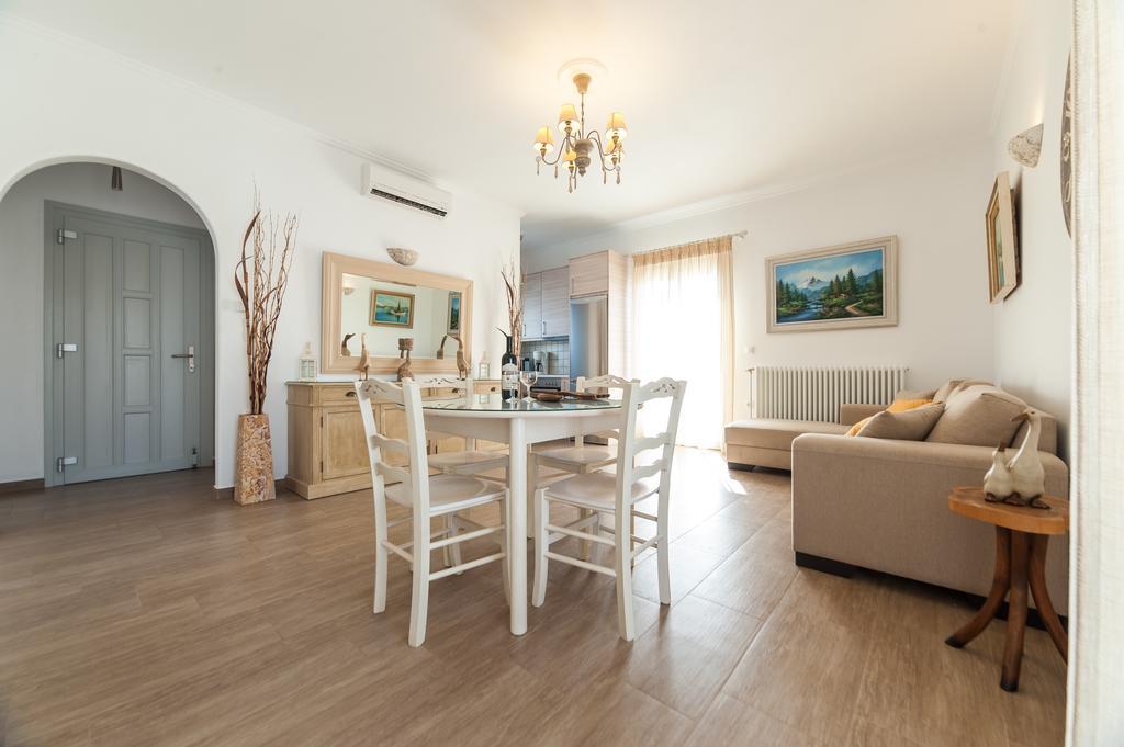 Panos Apartment Naousa Экстерьер фото