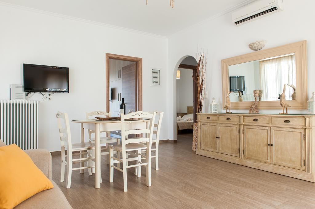 Panos Apartment Naousa Экстерьер фото