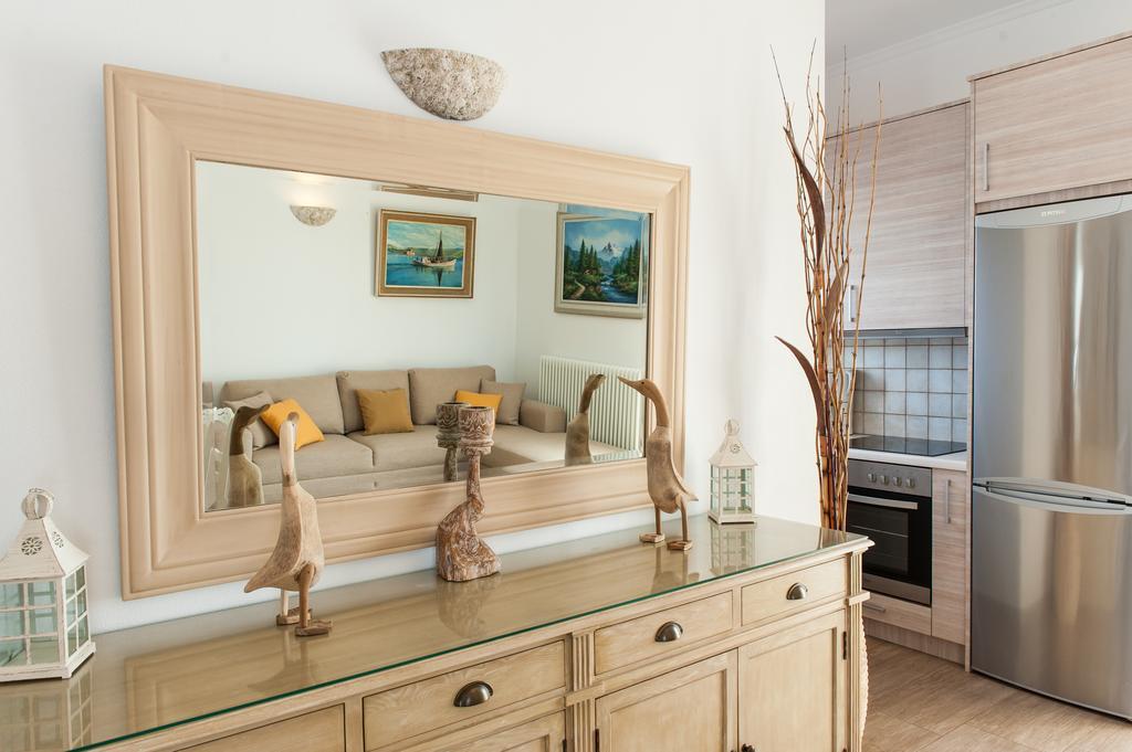 Panos Apartment Naousa Экстерьер фото